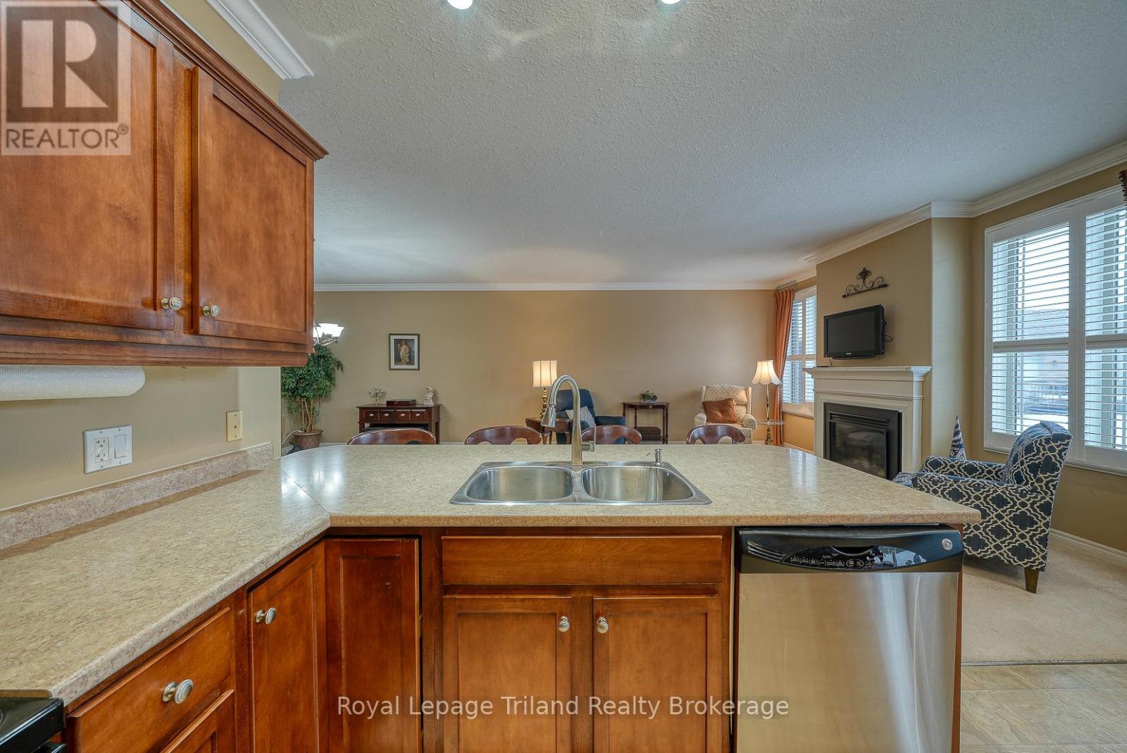 54 - 570 Spitfire Street, Woodstock (Woodstock - North), Ontario  N4T 0C2 - Photo 27 - X12803474