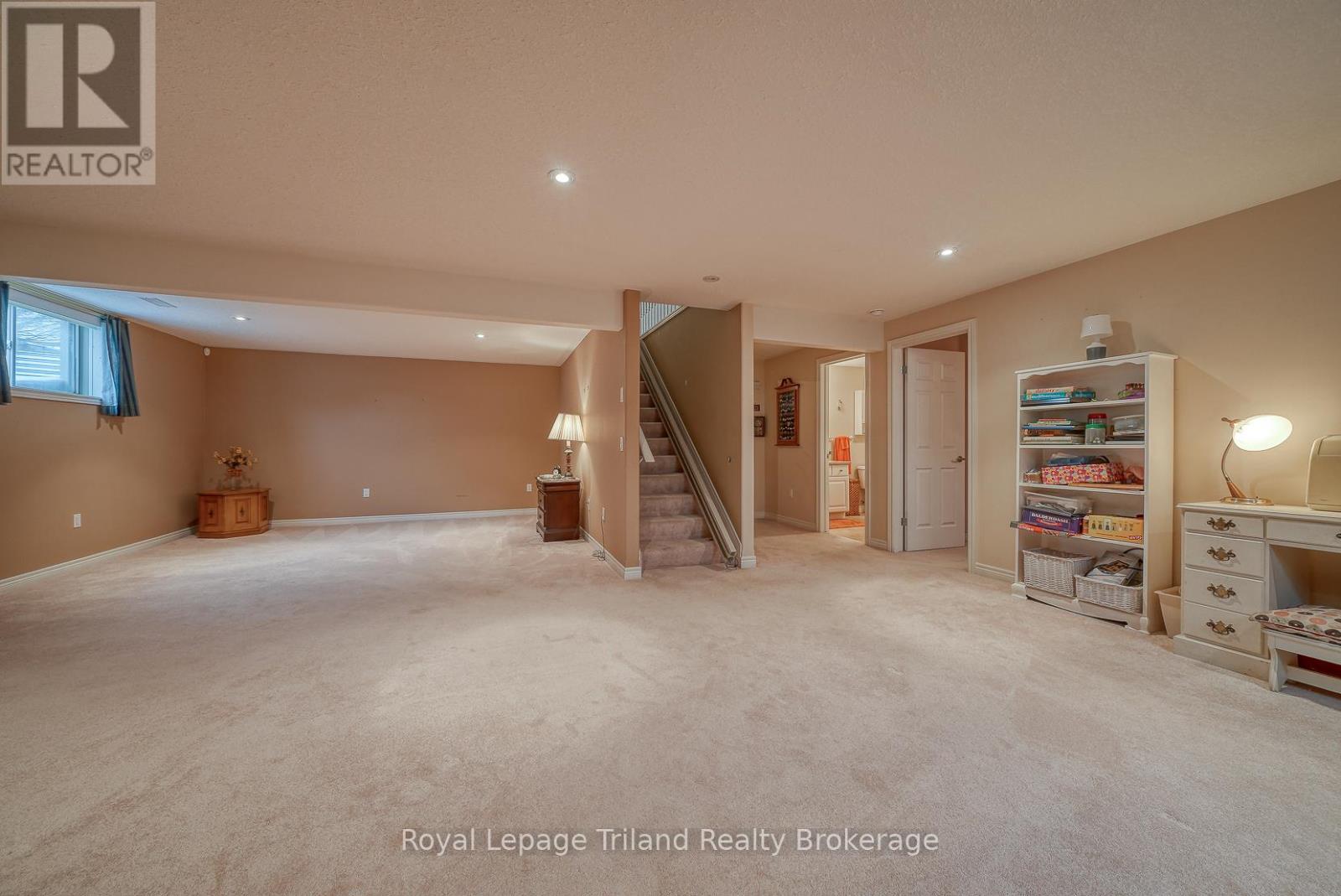 54 - 570 Spitfire Street, Woodstock (Woodstock - North), Ontario  N4T 0C2 - Photo 31 - X12803474