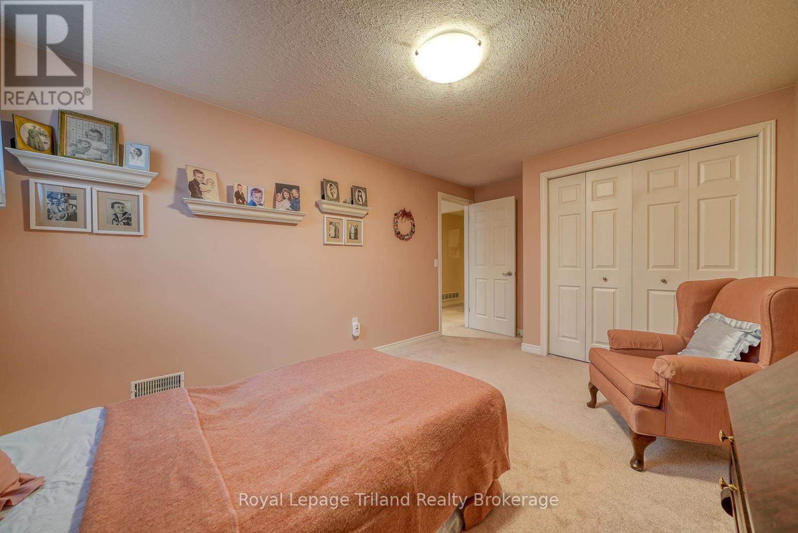 54 - 570 Spitfire Street, Woodstock (Woodstock - North), Ontario  N4T 0C2 - Photo 39 - X12803474