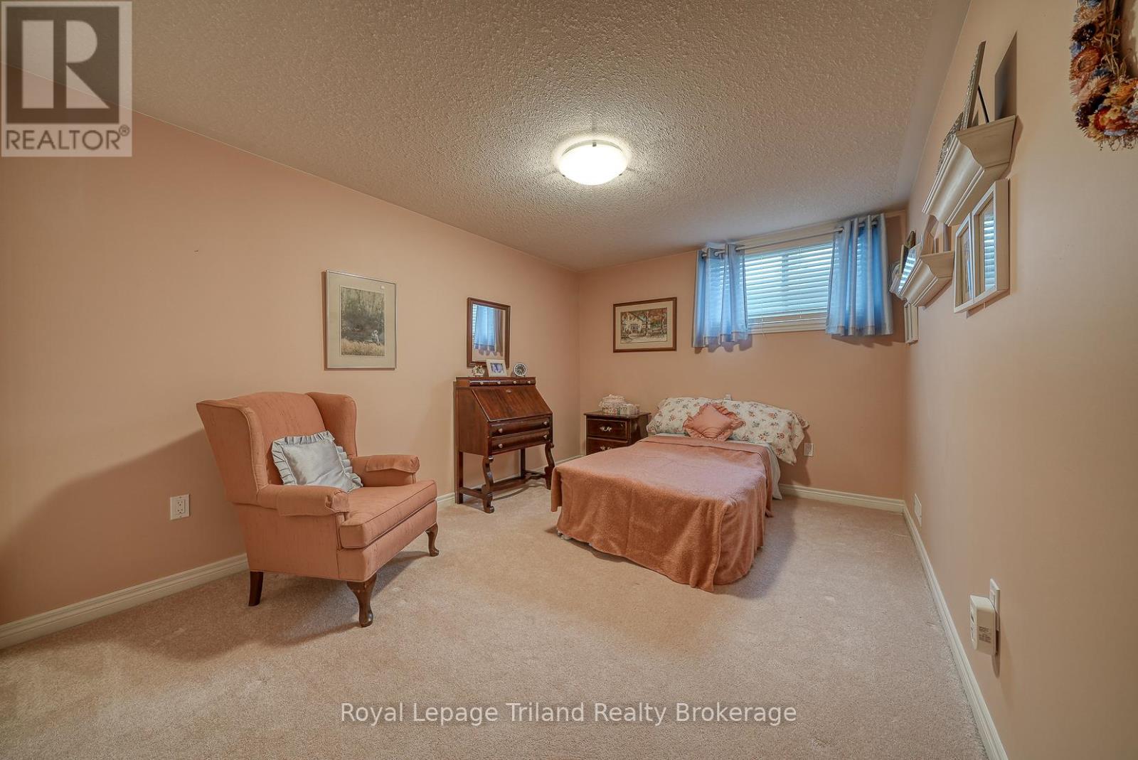 54 - 570 Spitfire Street, Woodstock (Woodstock - North), Ontario  N4T 0C2 - Photo 40 - X12803474