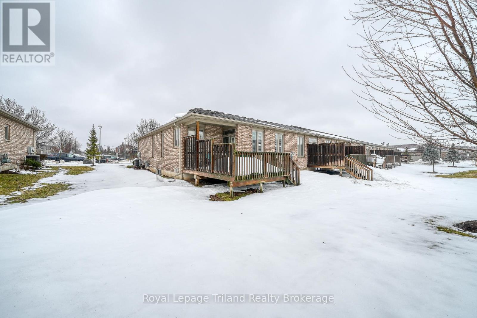 54 - 570 Spitfire Street, Woodstock (Woodstock - North), Ontario  N4T 0C2 - Photo 47 - X12803474
