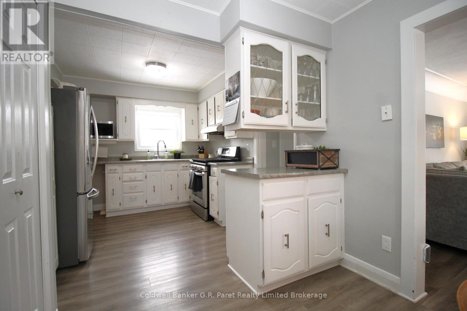 36 Hardy Avenue, Tillsonburg, Ontario  N4G 3X1 - Photo 10 - X12807574