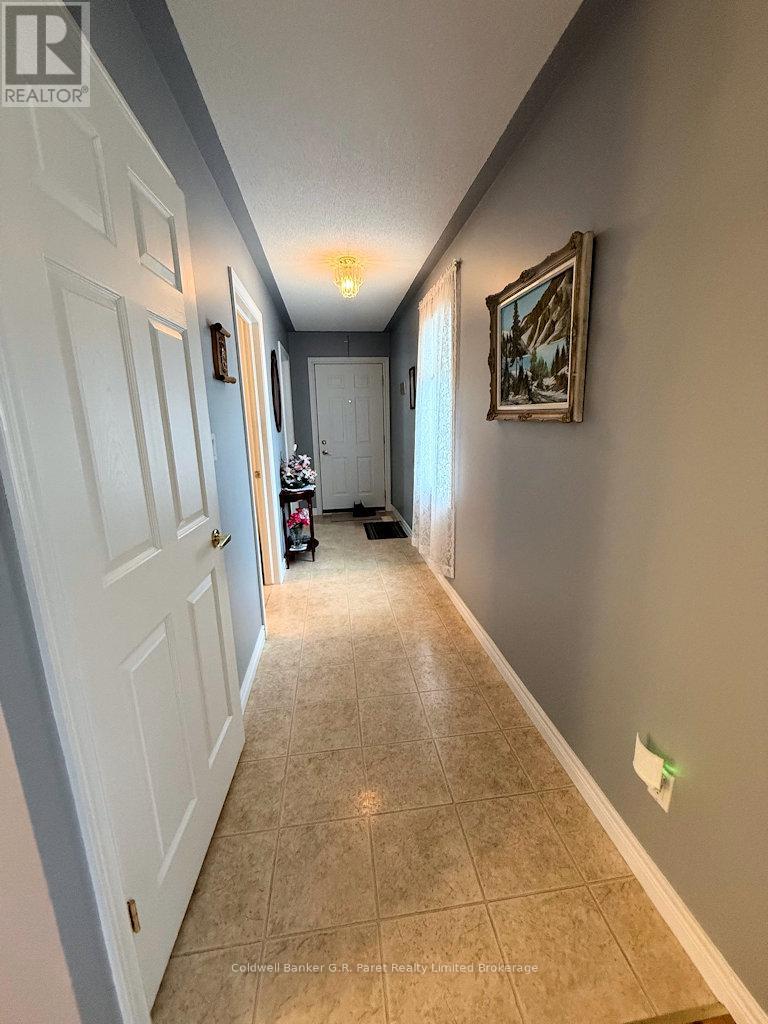 224 Baldwin Street, Tillsonburg, Ontario  N4G 5W3 - Photo 4 - X12807804