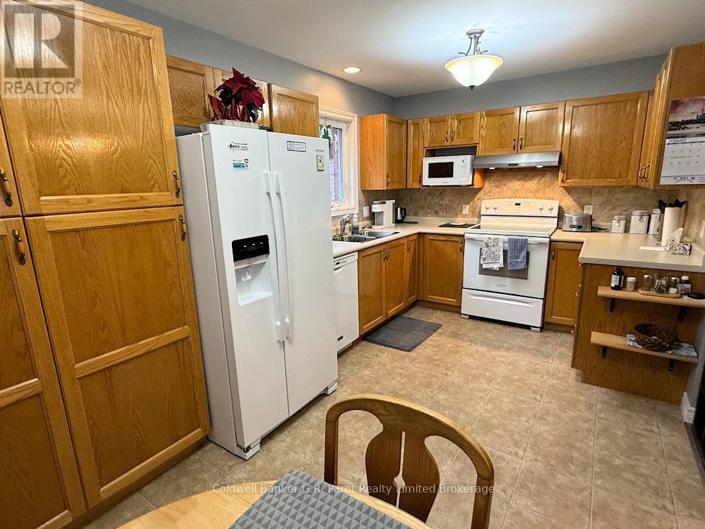 224 Baldwin Street, Tillsonburg, Ontario  N4G 5W3 - Photo 8 - X12807804