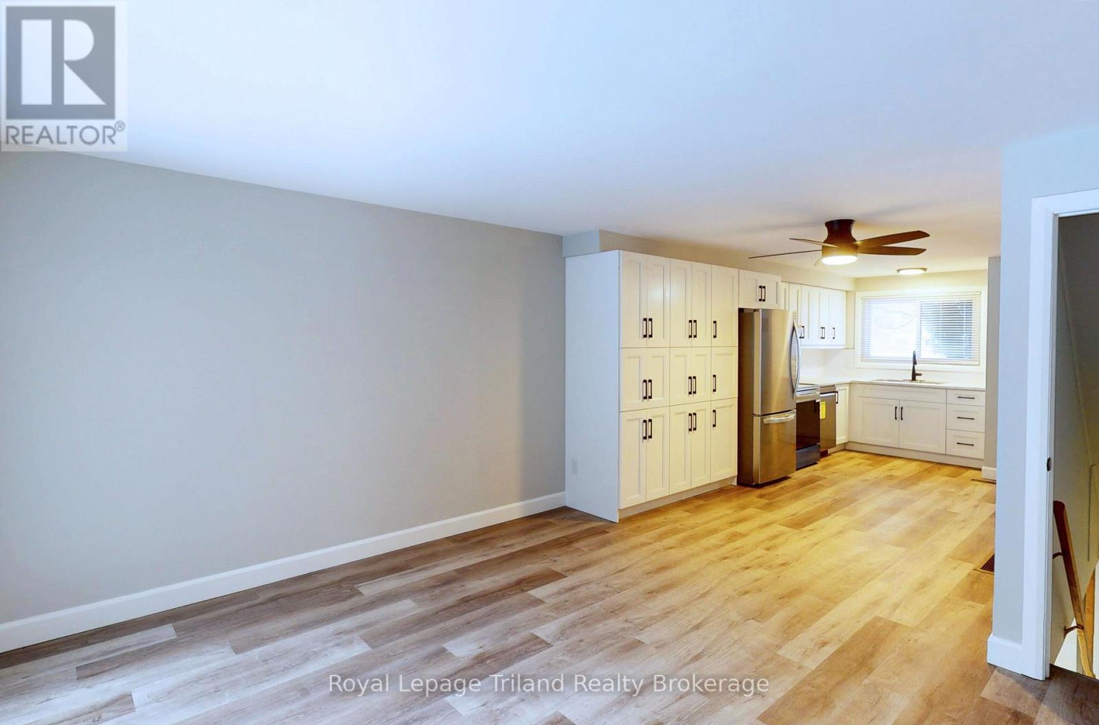 653 Northdale Drive, Woodstock (Woodstock - North), Ontario  N4S 5J8 - Photo 5 - X12809028