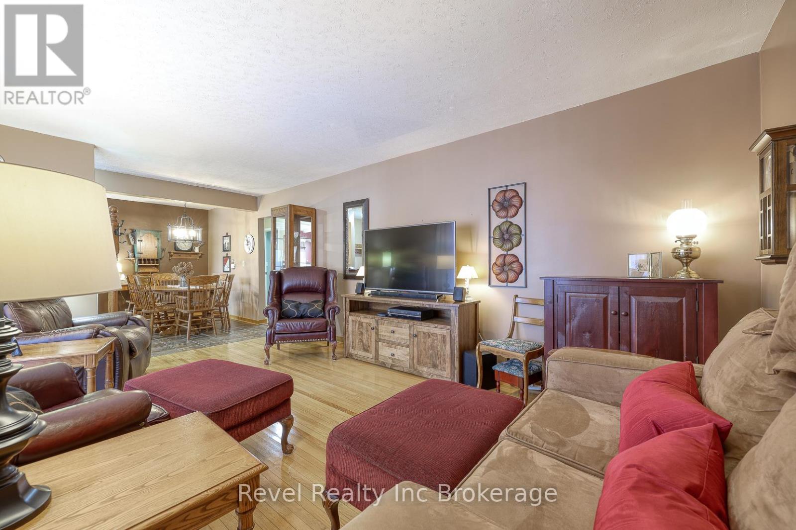 83 Frederick Street, Woodstock (Woodstock - North), Ontario  N4S 7W1 - Photo 12 - X12811266