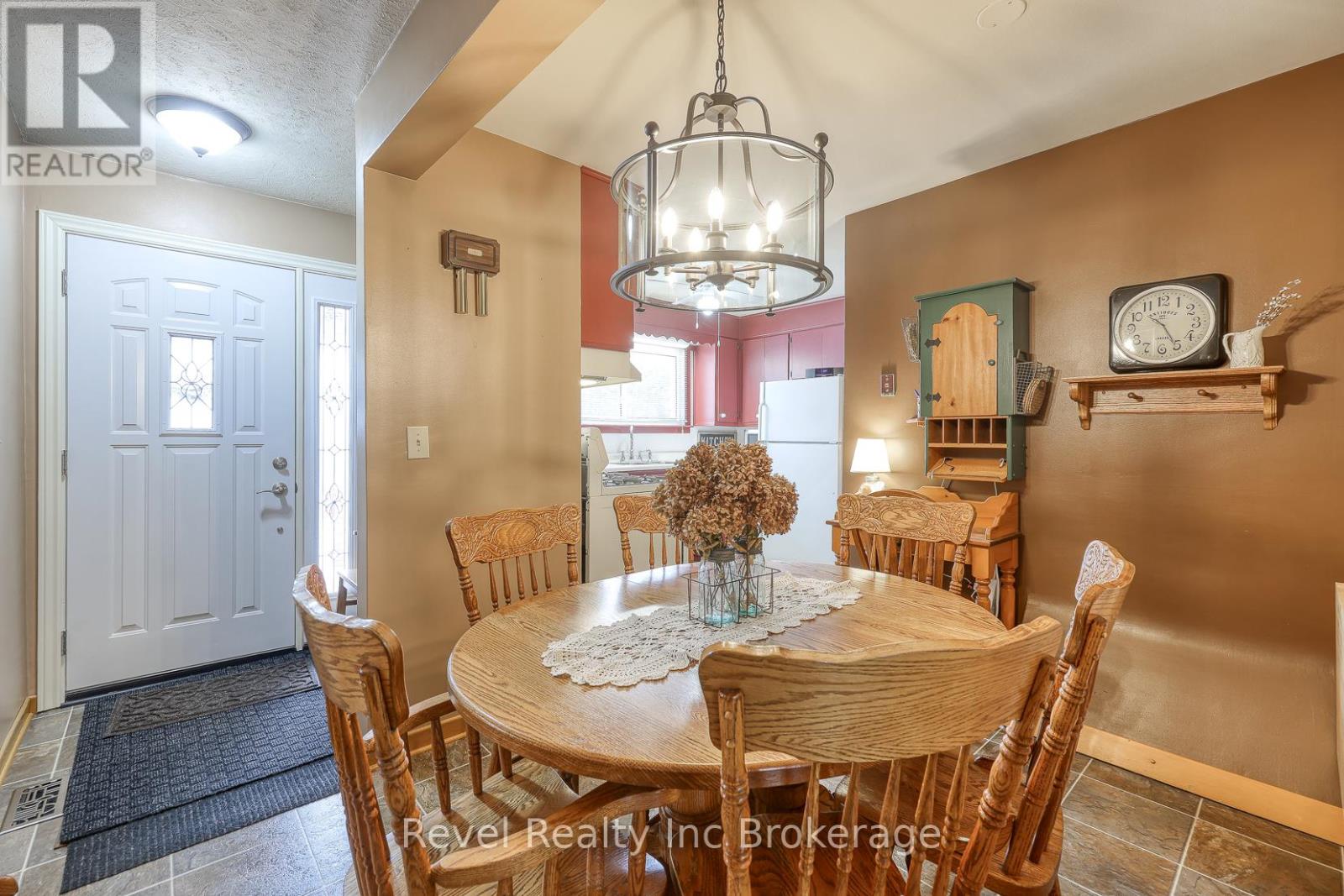 83 Frederick Street, Woodstock (Woodstock - North), Ontario  N4S 7W1 - Photo 14 - X12811266