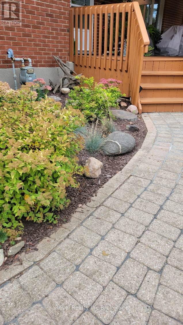 83 Frederick Street, Woodstock (Woodstock - North), Ontario  N4S 7W1 - Photo 35 - X12811266