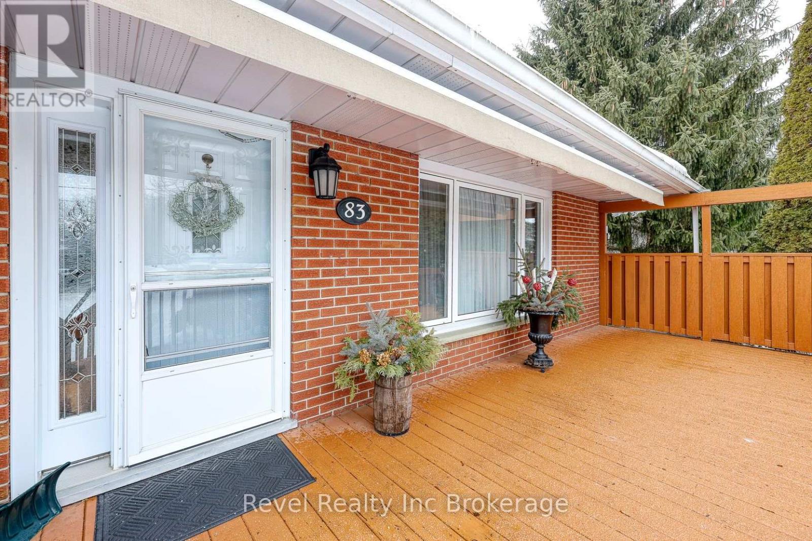 83 Frederick Street, Woodstock (Woodstock - North), Ontario  N4S 7W1 - Photo 5 - X12811266