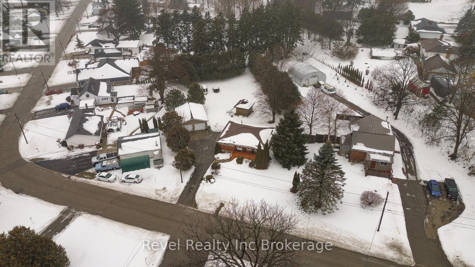 83 Frederick Street, Woodstock (Woodstock - North), Ontario  N4S 7W1 - Photo 7 - X12811266