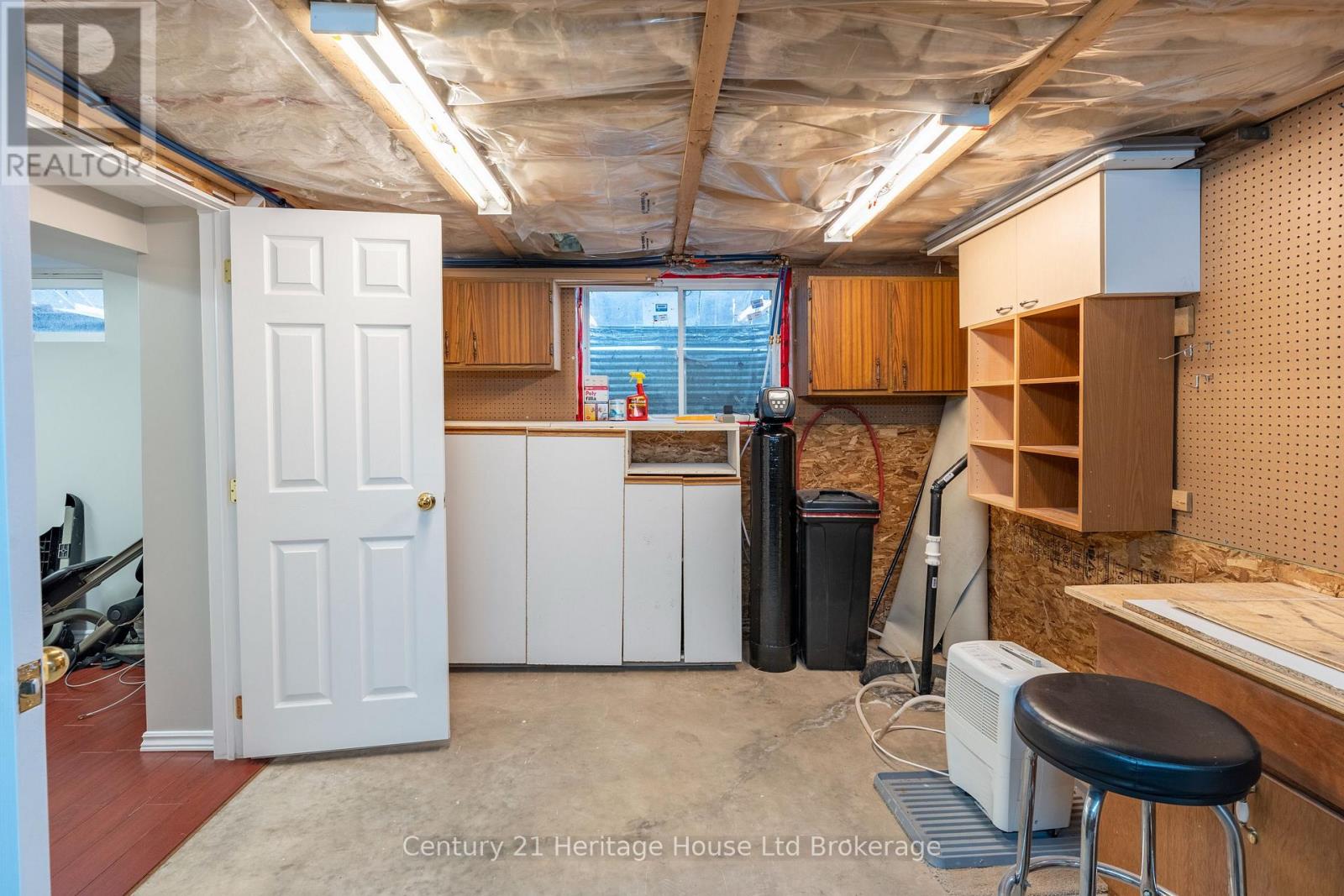 93 James Avenue, Tillsonburg, Ontario  N4G 1A7 - Photo 41 - X12812528