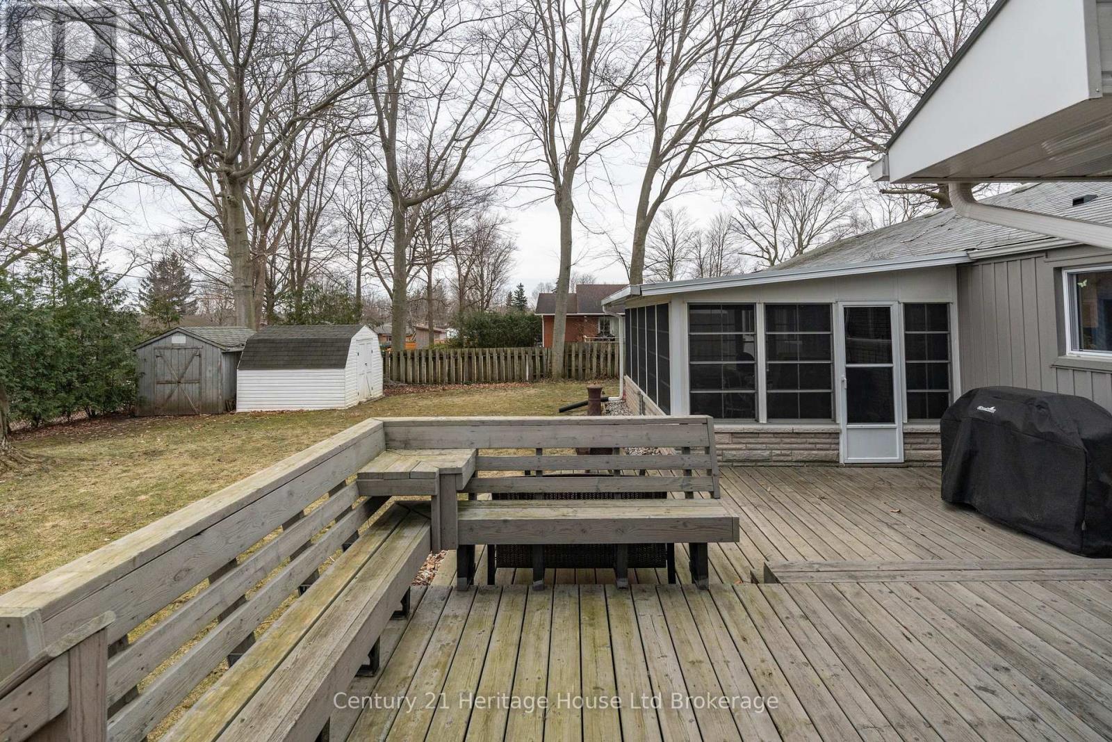 93 James Avenue, Tillsonburg, Ontario  N4G 1A7 - Photo 47 - X12812528