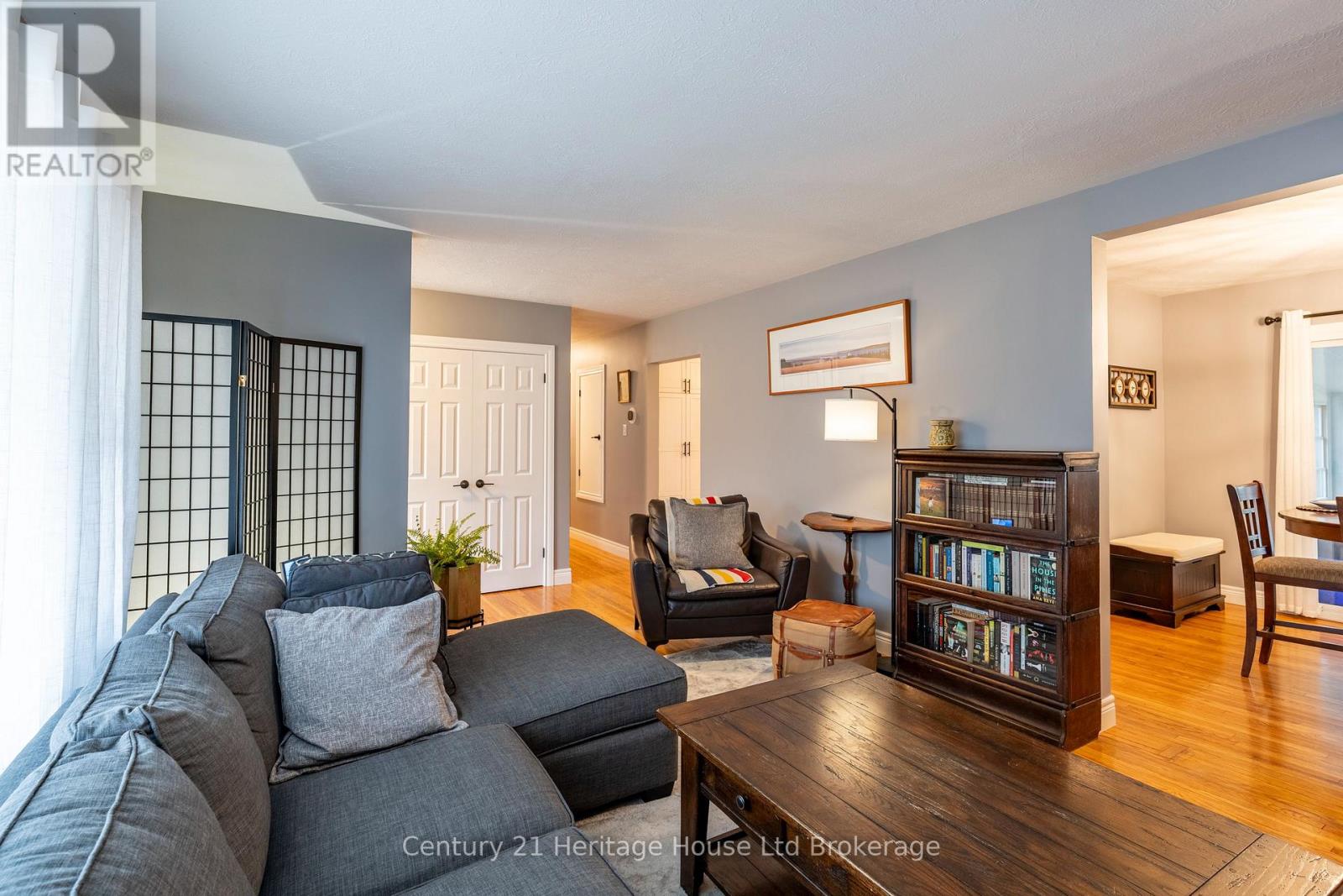 93 James Avenue, Tillsonburg, Ontario  N4G 1A7 - Photo 9 - X12812528