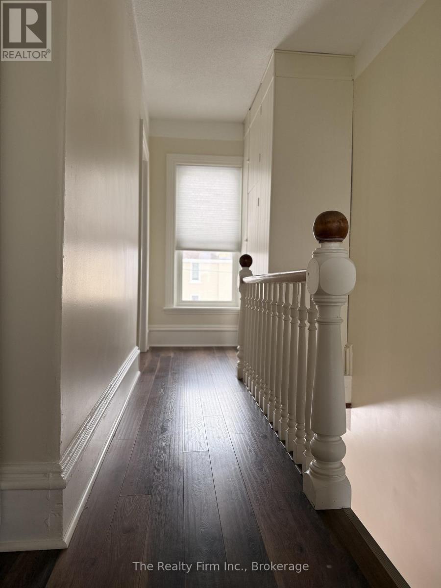 Upper Level - 279 Admiral Street, Woodstock (Woodstock - North), Ontario  N4S 5A3 - Photo 14 - X12813322