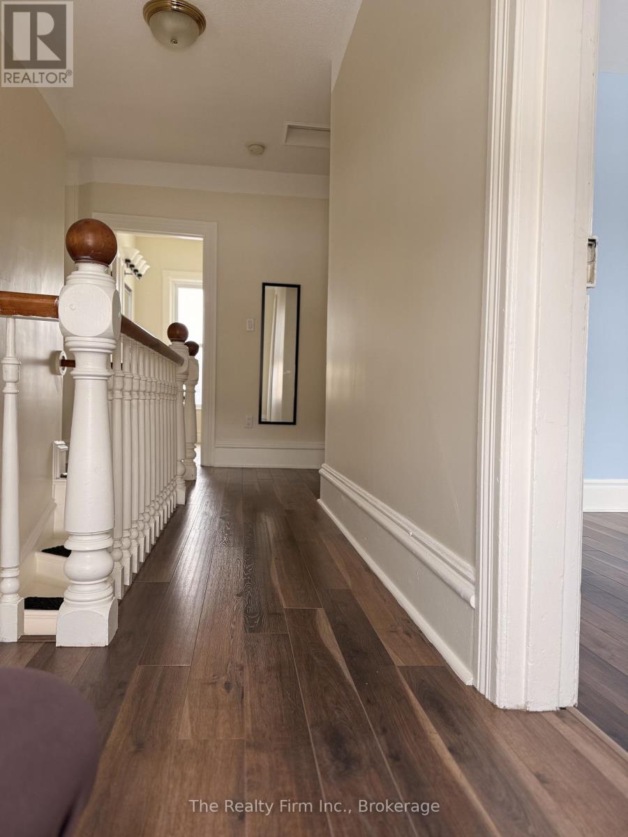 Upper Level - 279 Admiral Street, Woodstock (Woodstock - North), Ontario  N4S 5A3 - Photo 15 - X12813322