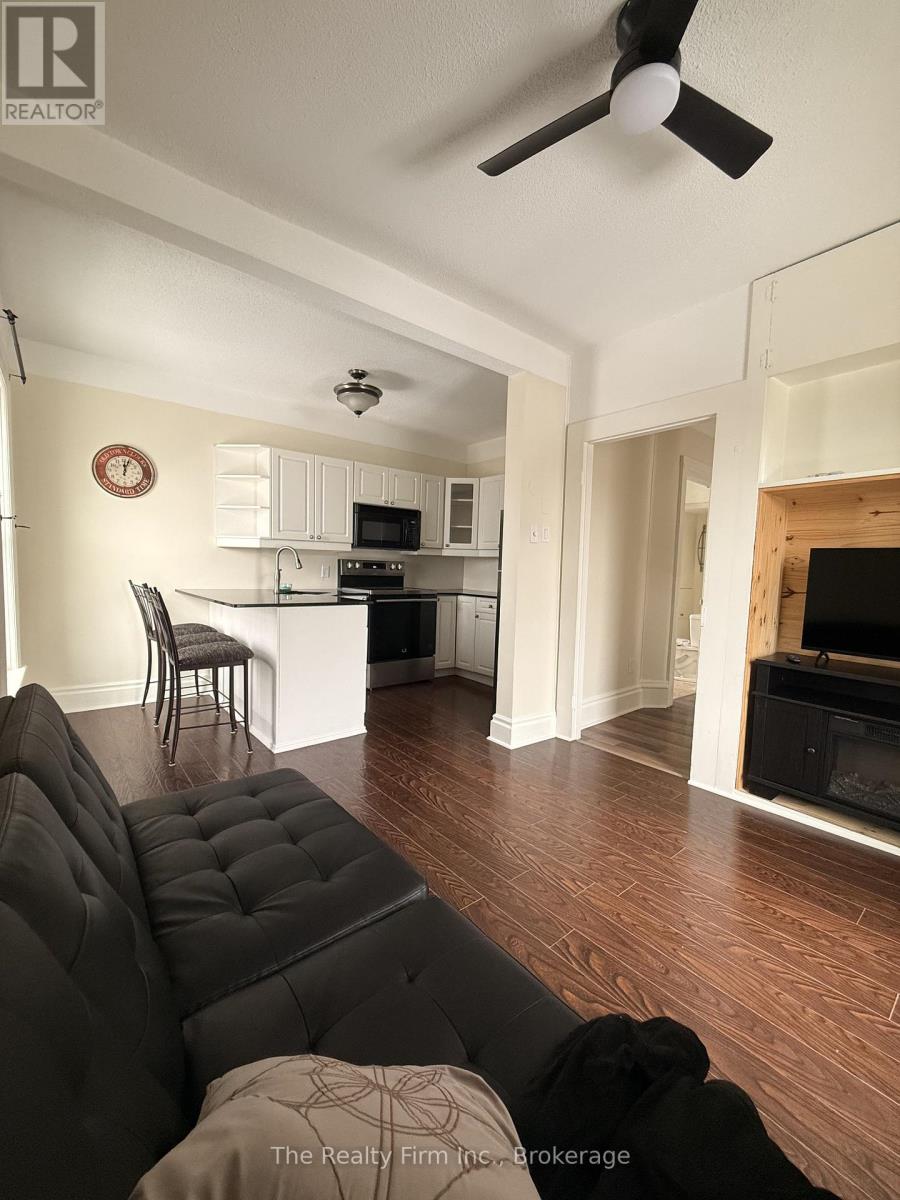 Upper Level - 279 Admiral Street, Woodstock (Woodstock - North), Ontario  N4S 5A3 - Photo 22 - X12813322