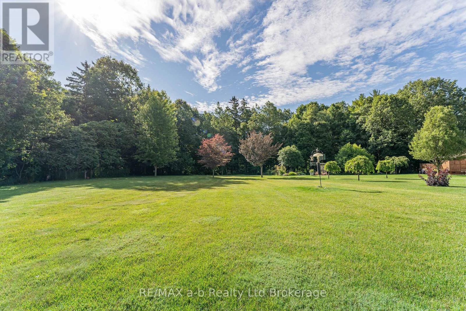 90 Weston Drive, Tillsonburg, Ontario  N4G 5W9 - Photo 44 - X12813354