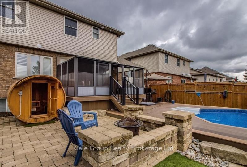 127 Falcon Drive, Woodstock (Woodstock - North), Ontario  N4T 1V5 - Photo 35 - X12814164