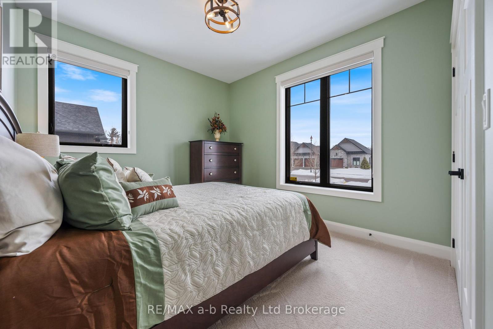 23 August Crescent, Norwich (Otterville), Ontario  N0J 1R0 - Photo 14 - X12814546