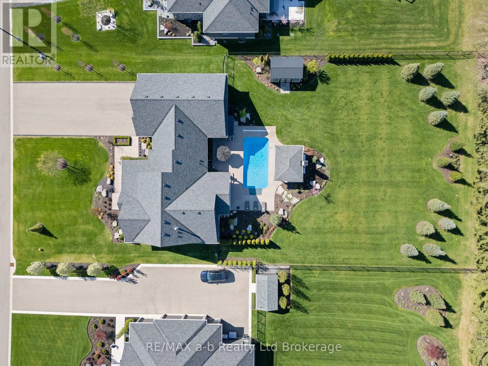 23 August Crescent, Norwich (Otterville), Ontario  N0J 1R0 - Photo 2 - X12814546