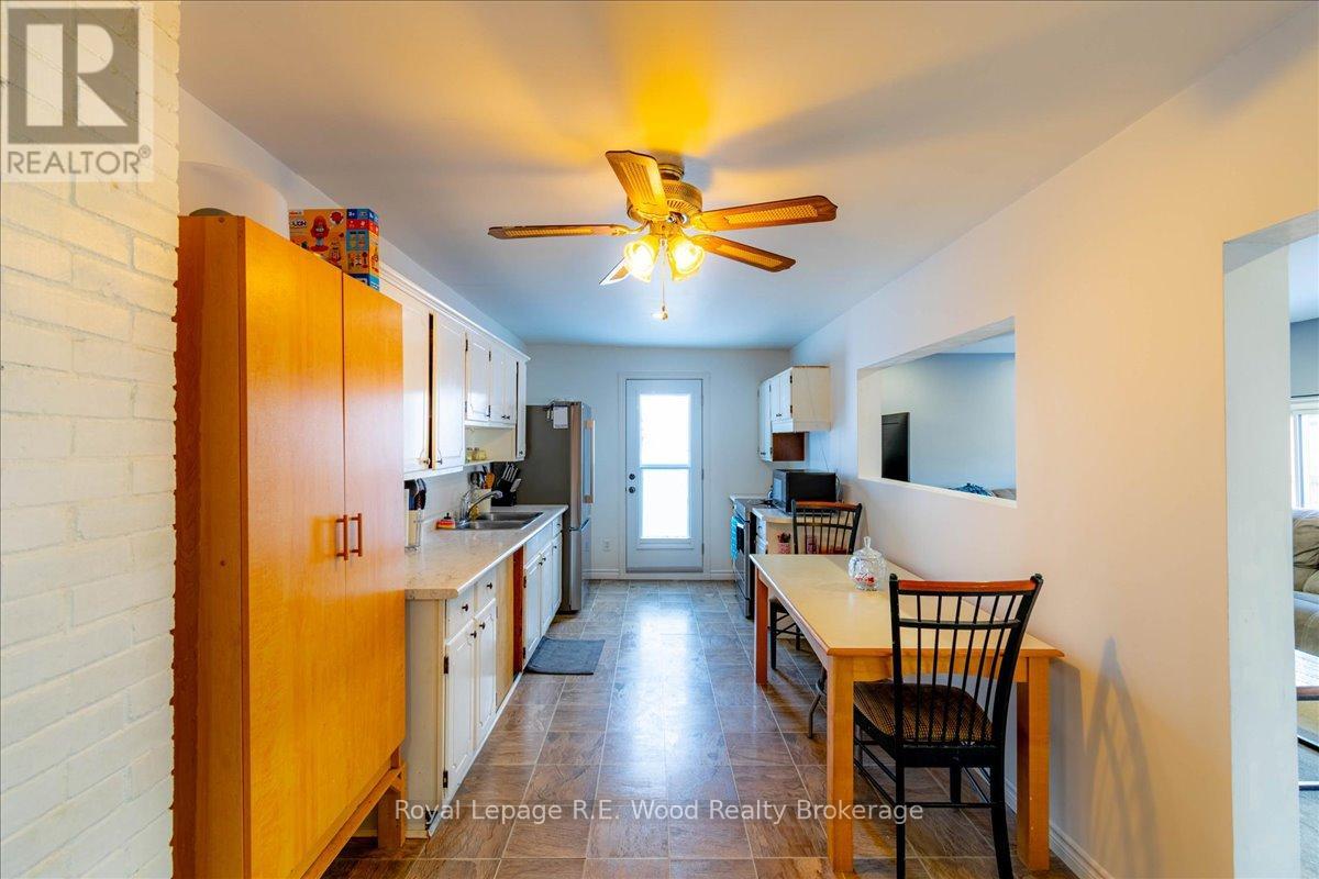 44 Stover Street N, Norwich (Norwich Town), Ontario  N0J 1P0 - Photo 6 - X12818274