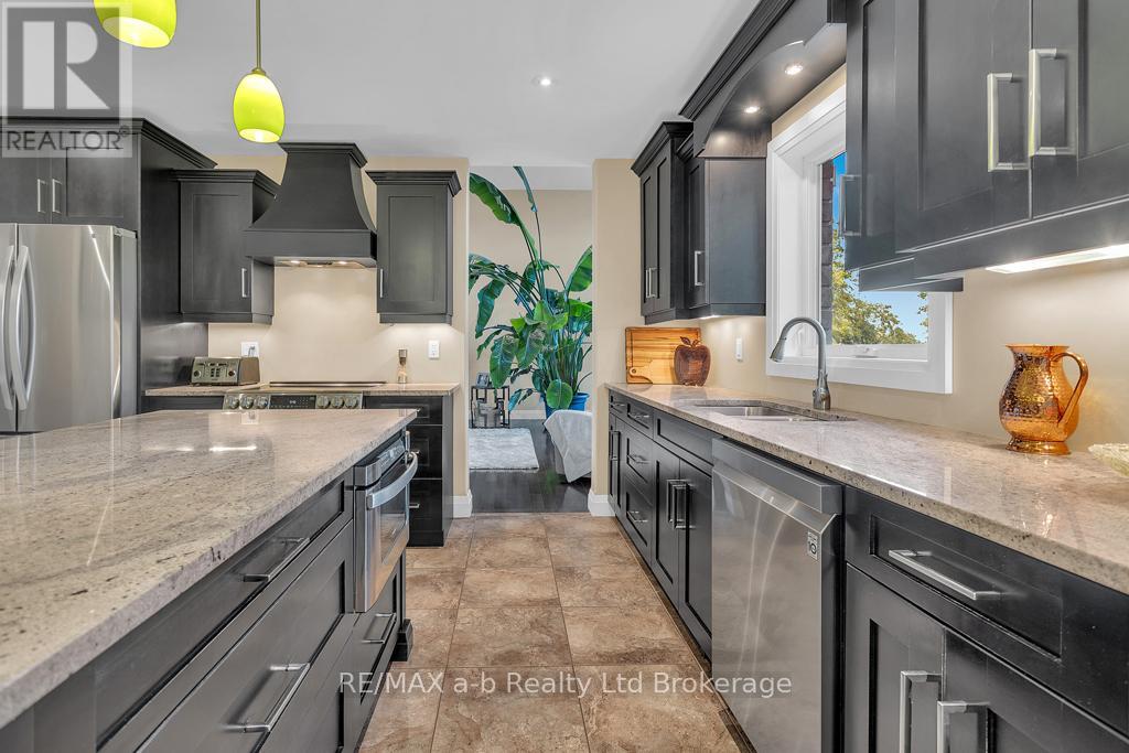 9442 Richmond Road, Bayham (Richmond), Ontario  N5H 2R1 - Photo 10 - X12818688