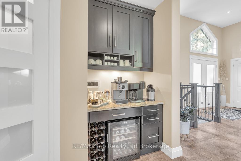 9442 Richmond Road, Bayham (Richmond), Ontario  N5H 2R1 - Photo 12 - X12818688