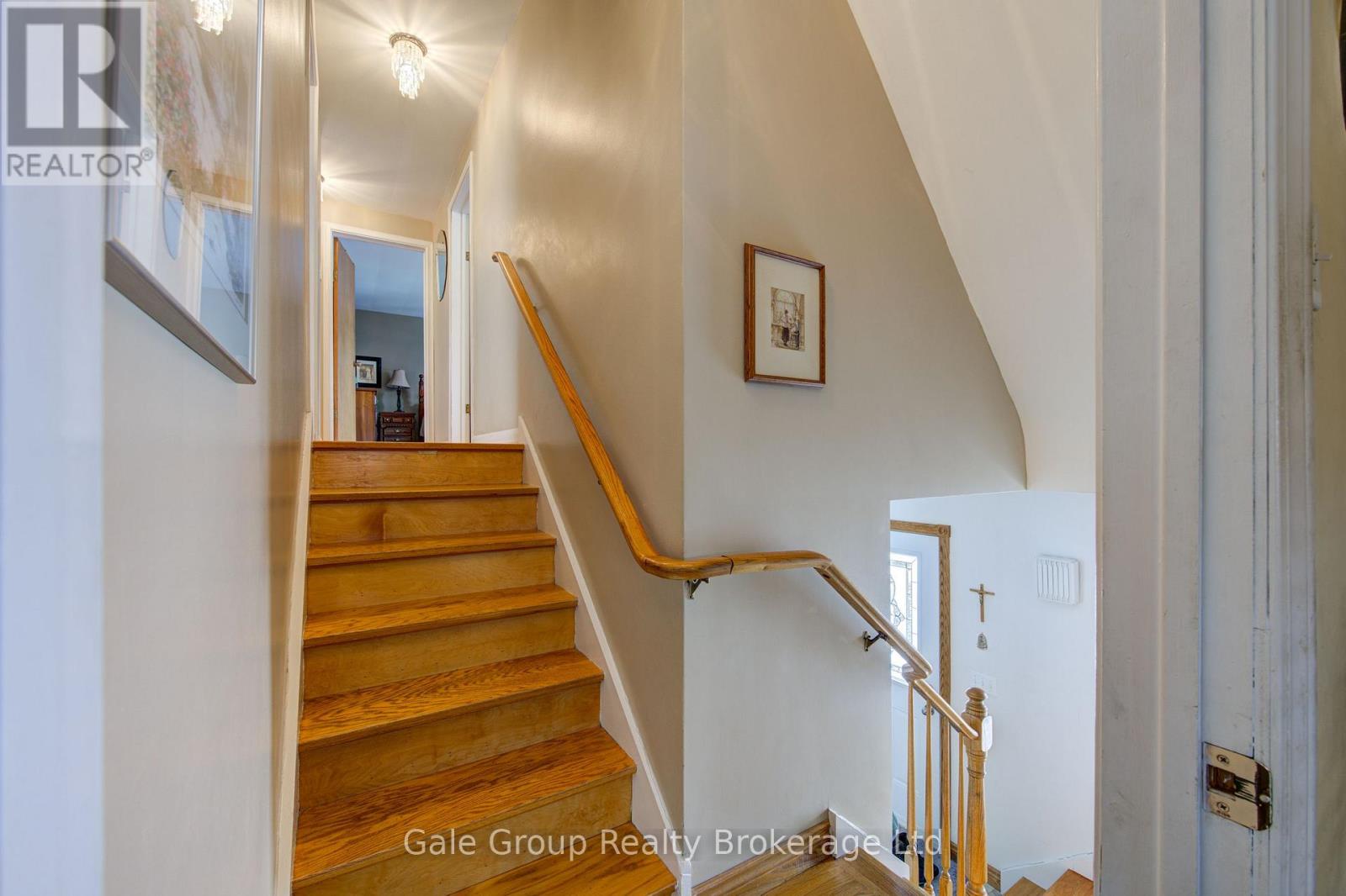 739 Pavey Street, Woodstock (Woodstock - South), Ontario  N4S 2L7 - Photo 10 - X12818786