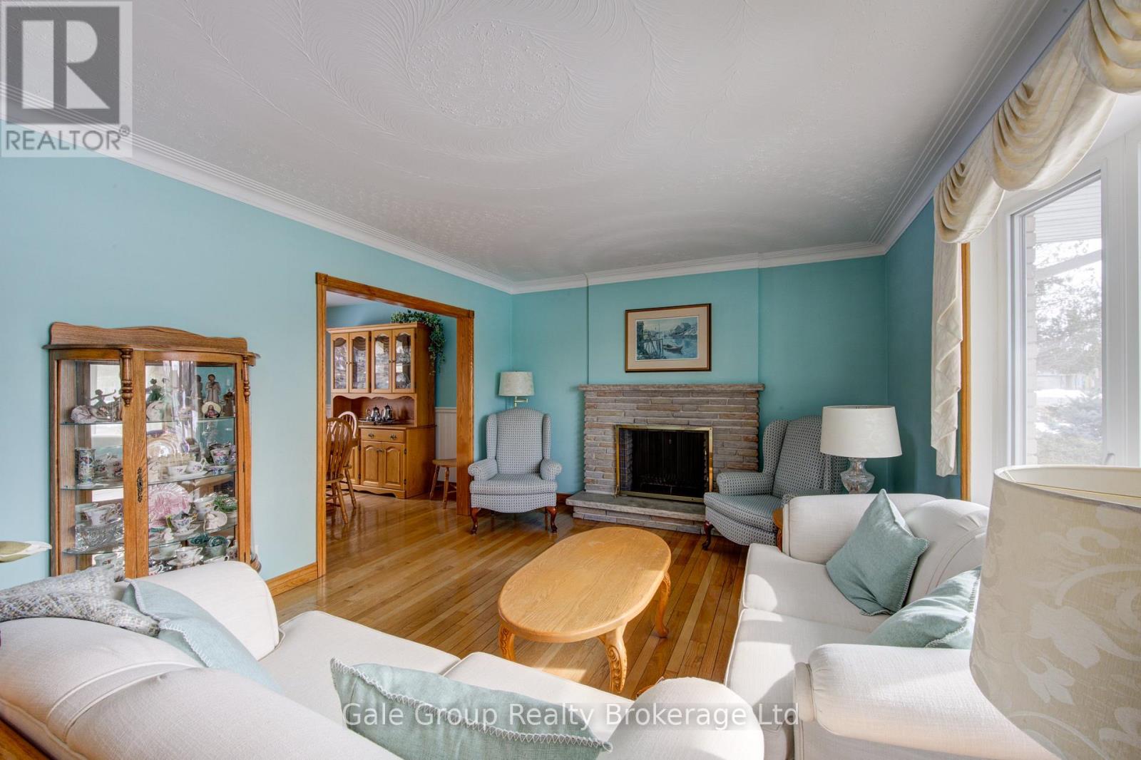 739 Pavey Street, Woodstock (Woodstock - South), Ontario  N4S 2L7 - Photo 4 - X12818786