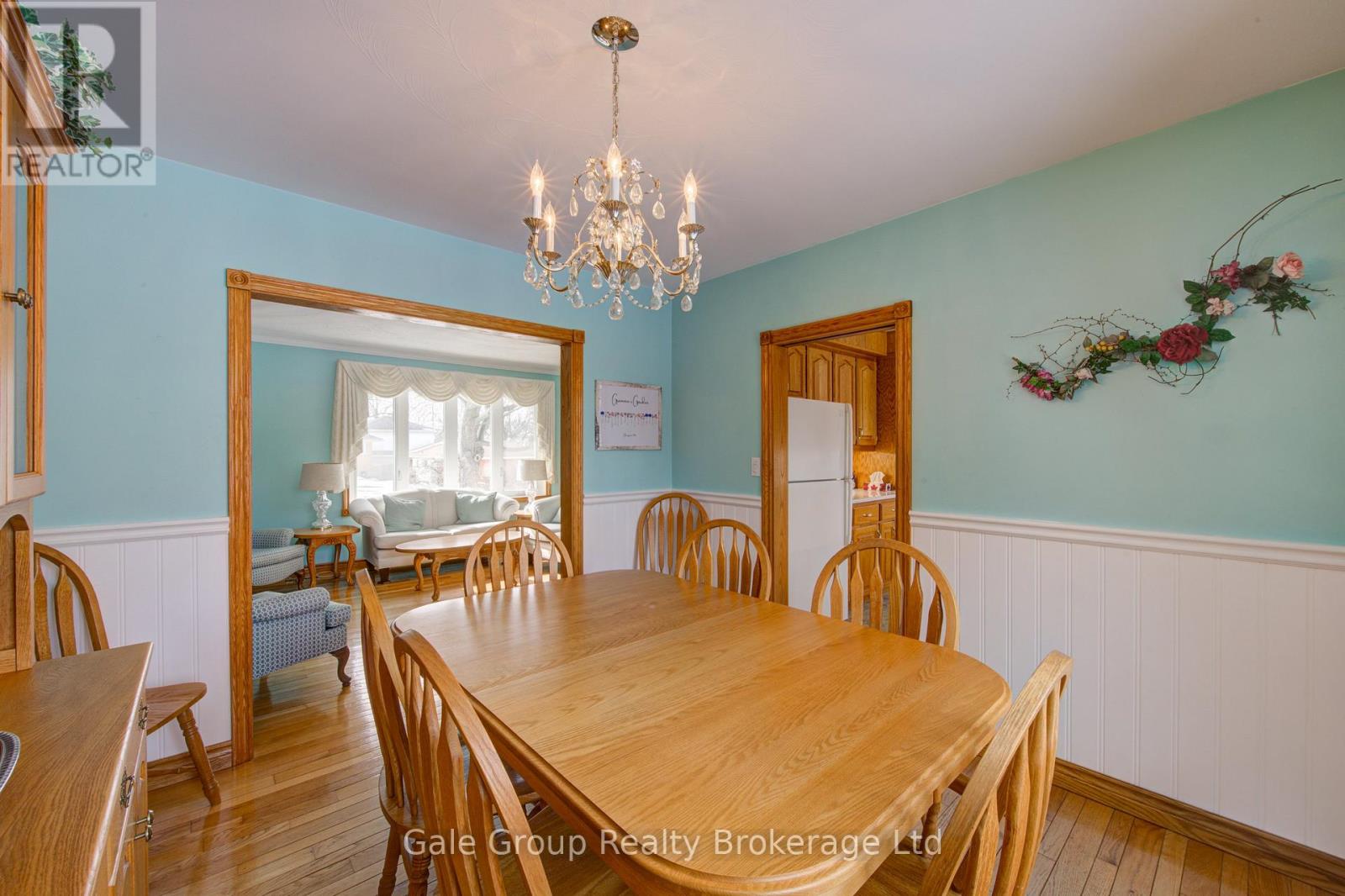 739 Pavey Street, Woodstock (Woodstock - South), Ontario  N4S 2L7 - Photo 6 - X12818786