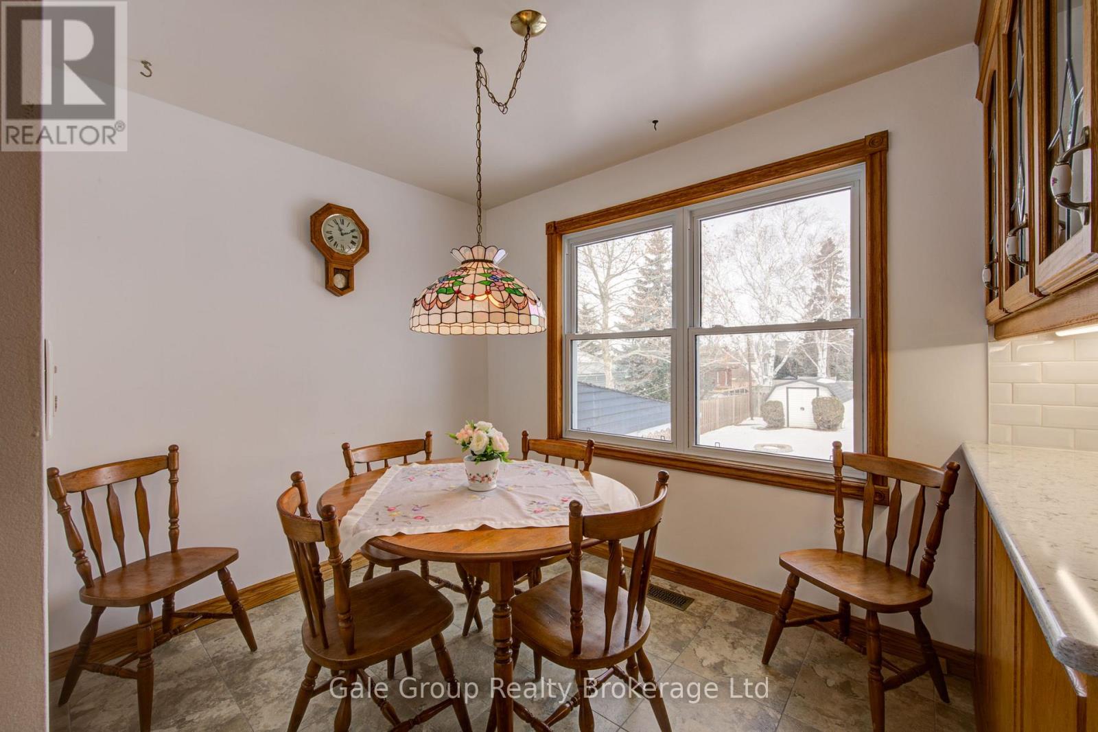 739 Pavey Street, Woodstock (Woodstock - South), Ontario  N4S 2L7 - Photo 8 - X12818786