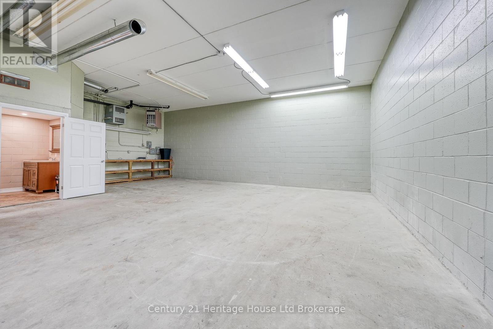 15 - 1033 Pattulo Avenue, Woodstock (Woodstock - South), Ontario  N4V 1C8 - Photo 11 - X12819872