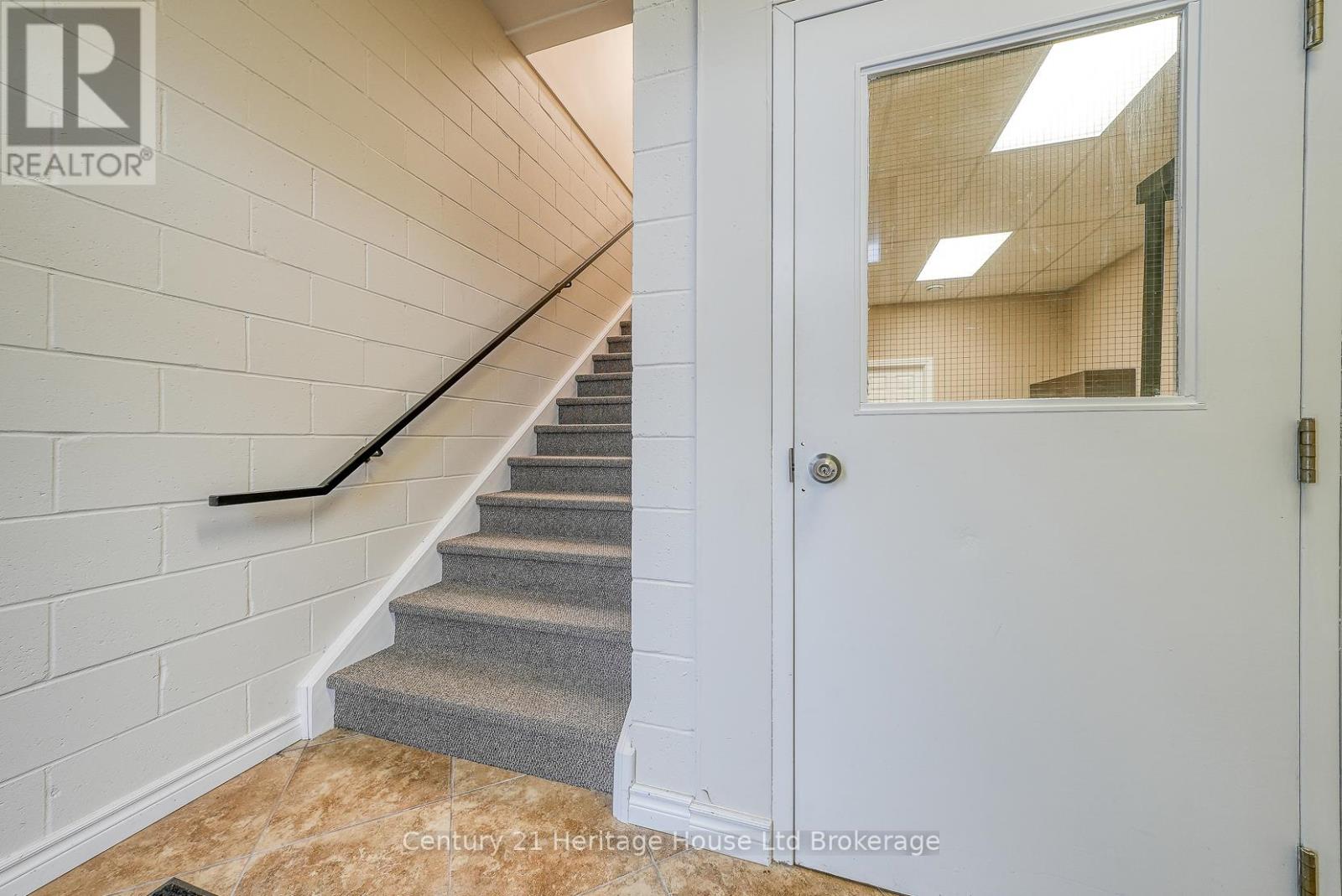 15 - 1033 Pattulo Avenue, Woodstock (Woodstock - South), Ontario  N4V 1C8 - Photo 20 - X12819872