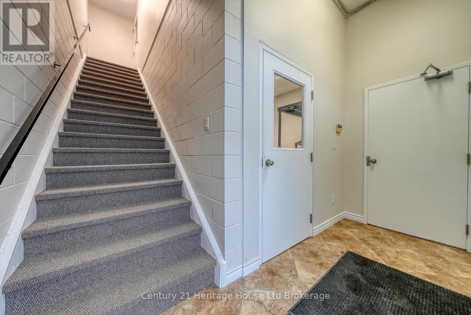 15 - 1033 Pattulo Avenue, Woodstock (Woodstock - South), Ontario  N4V 1C8 - Photo 21 - X12819872