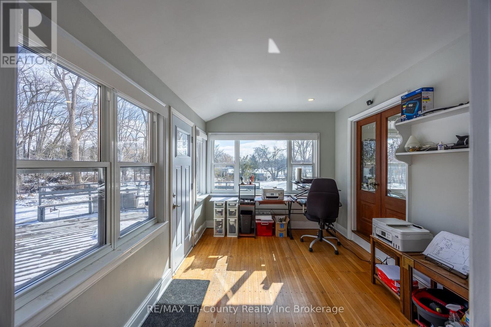 909 James Street, Norfolk (Delhi), Ontario  N4B 2E3 - Photo 13 - X12820060