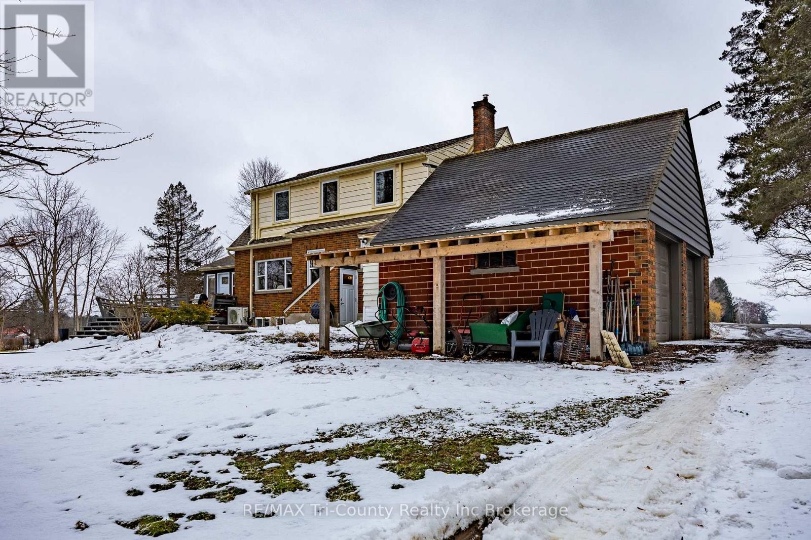 909 James Street, Norfolk (Delhi), Ontario  N4B 2E3 - Photo 48 - X12820060