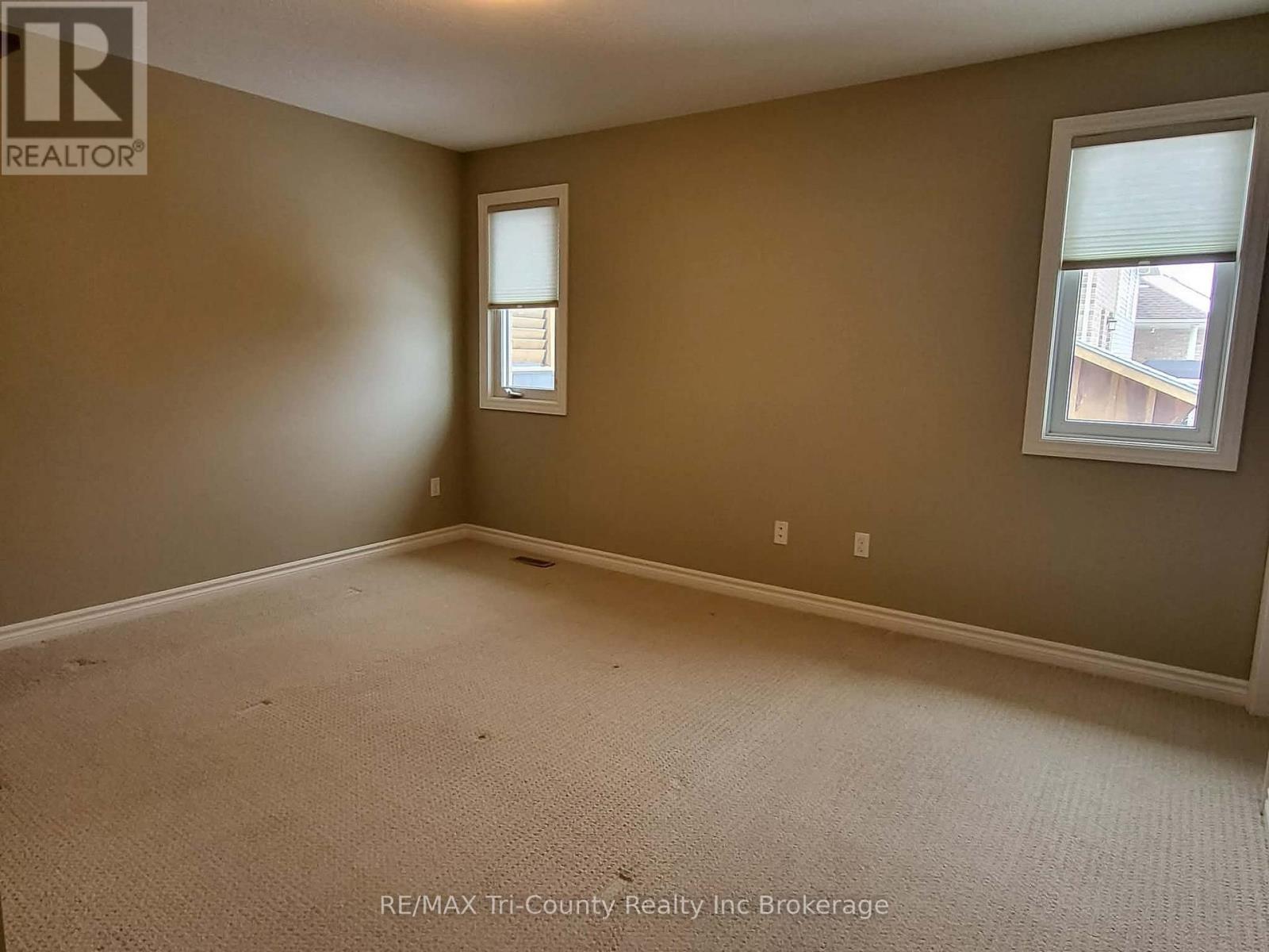 33 Park Place, Tillsonburg, Ontario  N4G 0B8 - Photo 9 - X12821370