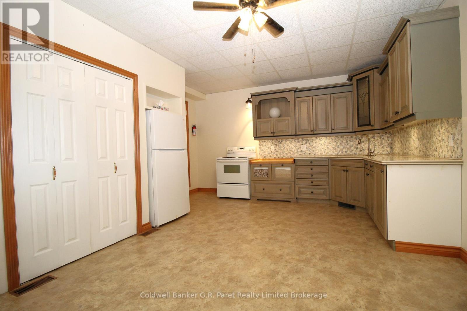 777 James Street, Norfolk (Delhi), Ontario  N4B 2C9 - Photo 17 - X12822480