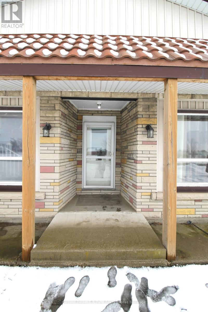 777 James Street, Norfolk (Delhi), Ontario  N4B 2C9 - Photo 4 - X12822480