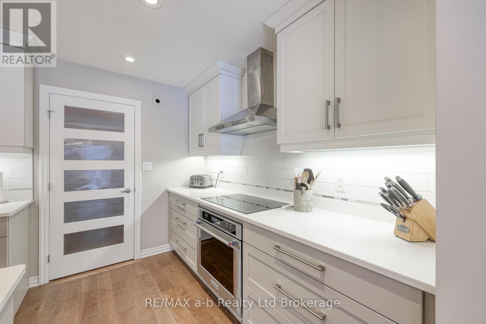 56 Hollingshead Road, Ingersoll (Ingersoll - South), Ontario  N5C 0C6 - Photo 17 - X12822516