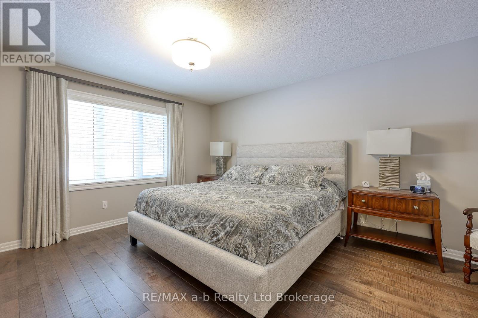 56 Hollingshead Road, Ingersoll (Ingersoll - South), Ontario  N5C 0C6 - Photo 23 - X12822516