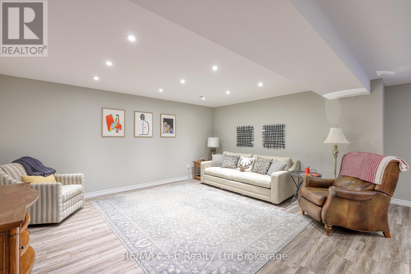 56 Hollingshead Road, Ingersoll (Ingersoll - South), Ontario  N5C 0C6 - Photo 32 - X12822516