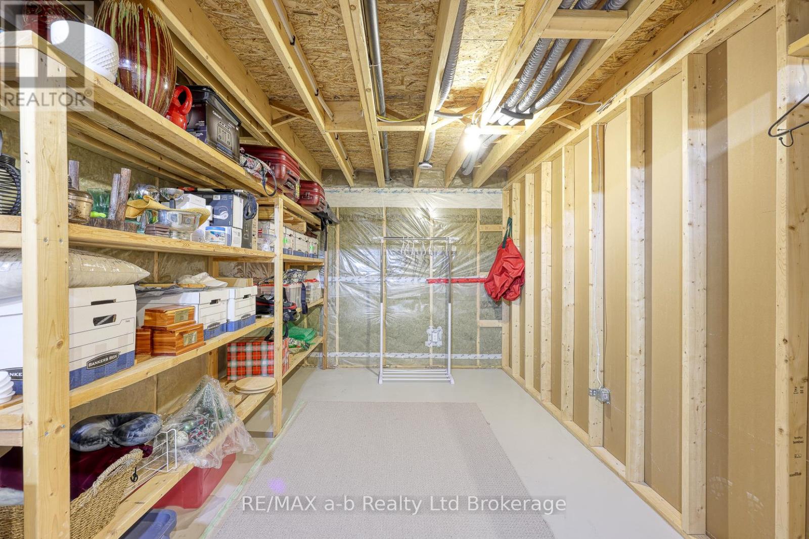 56 Hollingshead Road, Ingersoll (Ingersoll - South), Ontario  N5C 0C6 - Photo 35 - X12822516