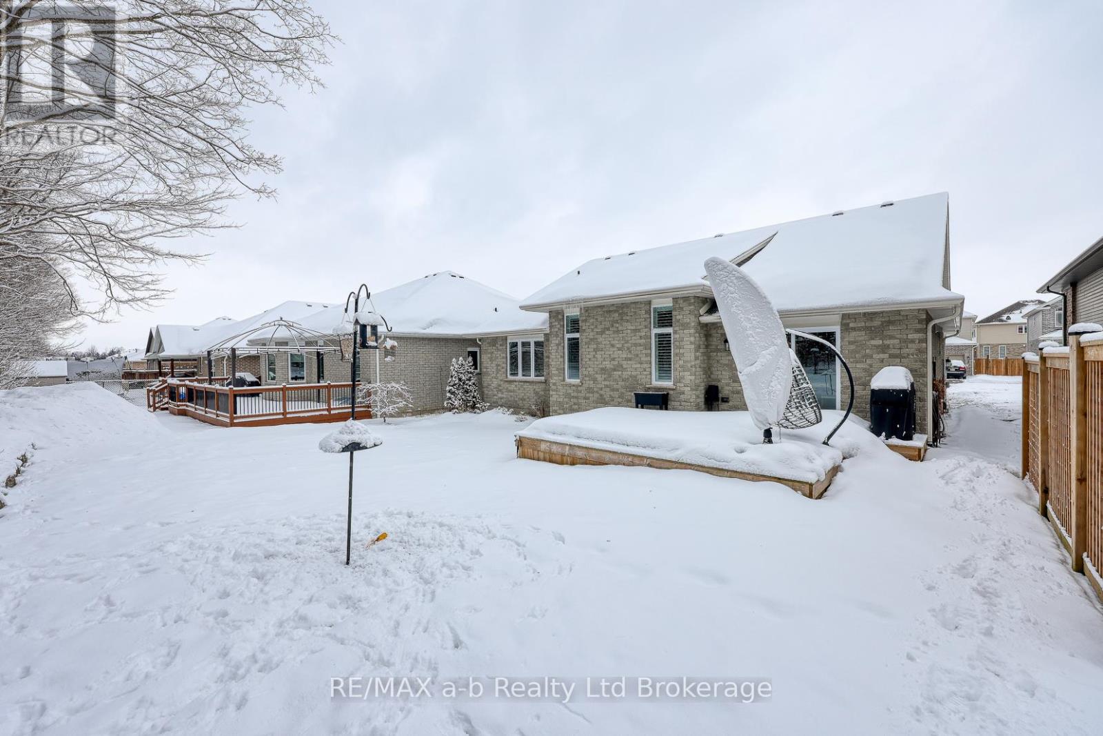 56 Hollingshead Road, Ingersoll (Ingersoll - South), Ontario  N5C 0C6 - Photo 37 - X12822516