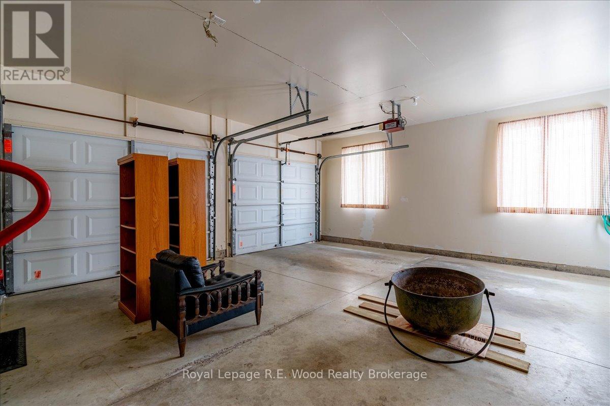 27 Woodside Drive, Tillsonburg, Ontario  N4G 5P9 - Photo 36 - X12822968