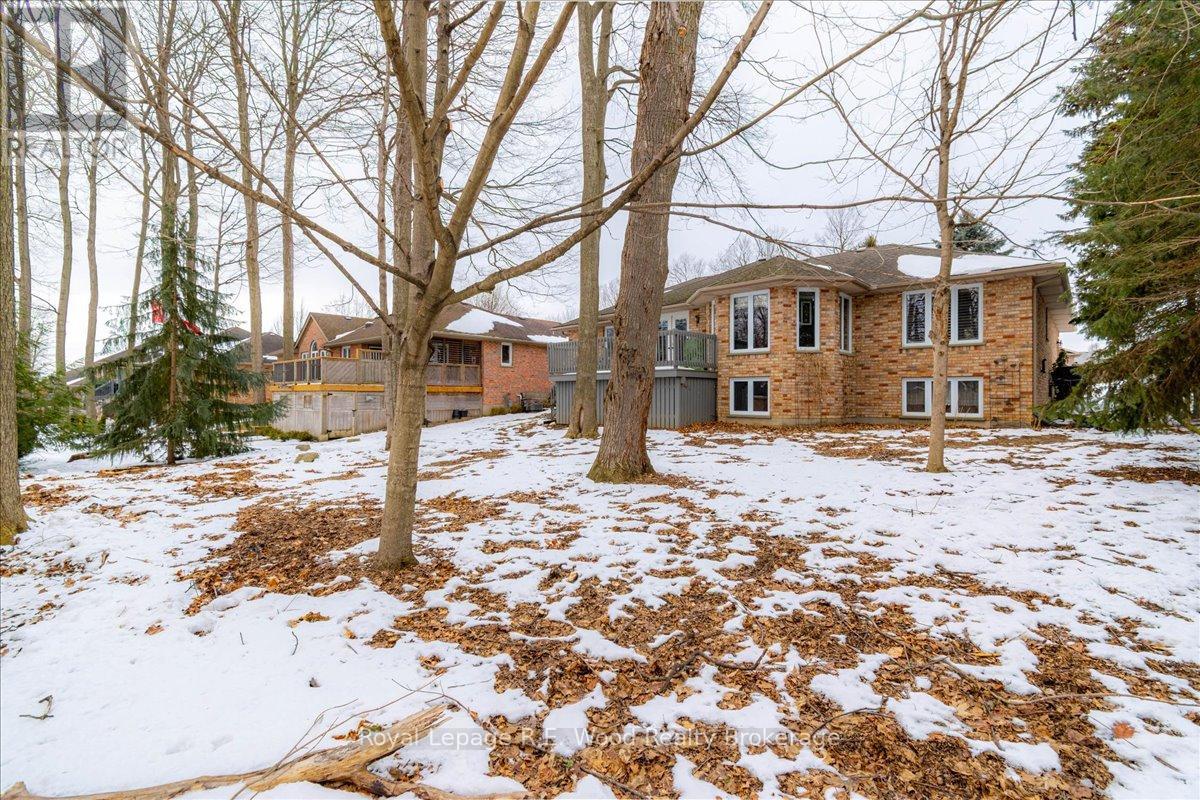 27 Woodside Drive, Tillsonburg, Ontario  N4G 5P9 - Photo 6 - X12822968