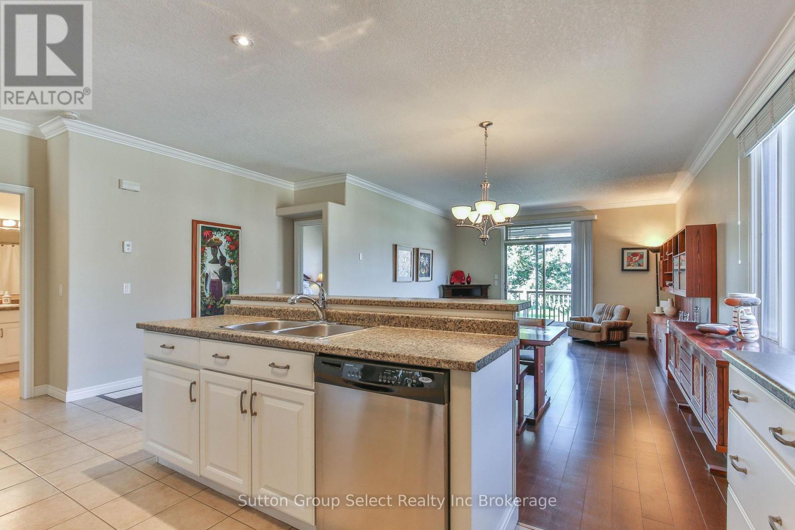 38 - 540 Spitfire Street, Woodstock (Woodstock - North), Ontario  N4T 0C2 - Photo 10 - X12825178