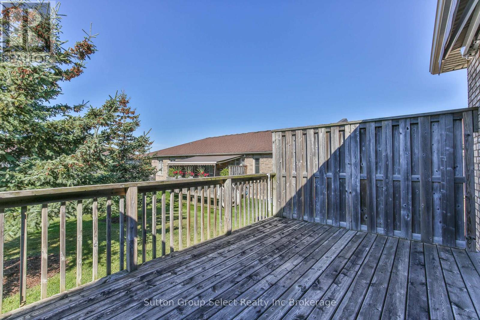 38 - 540 Spitfire Street, Woodstock (Woodstock - North), Ontario  N4T 0C2 - Photo 36 - X12825178