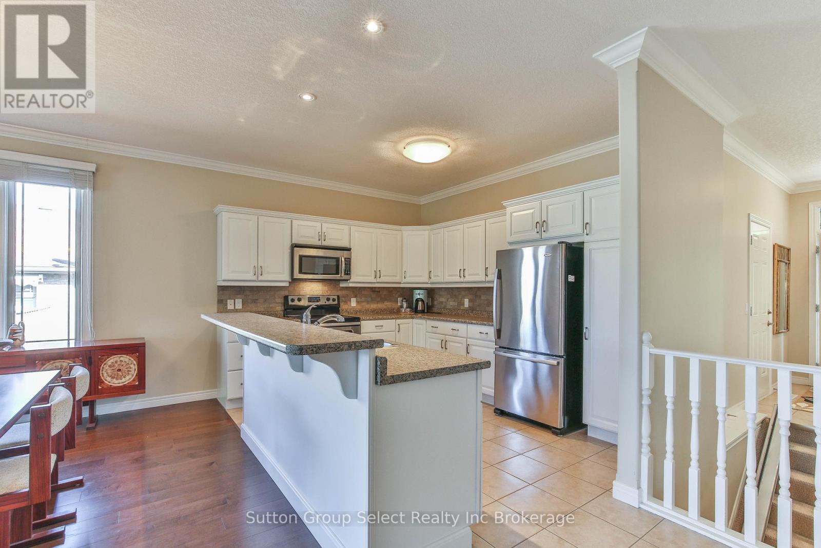 38 - 540 Spitfire Street, Woodstock (Woodstock - North), Ontario  N4T 0C2 - Photo 6 - X12825178