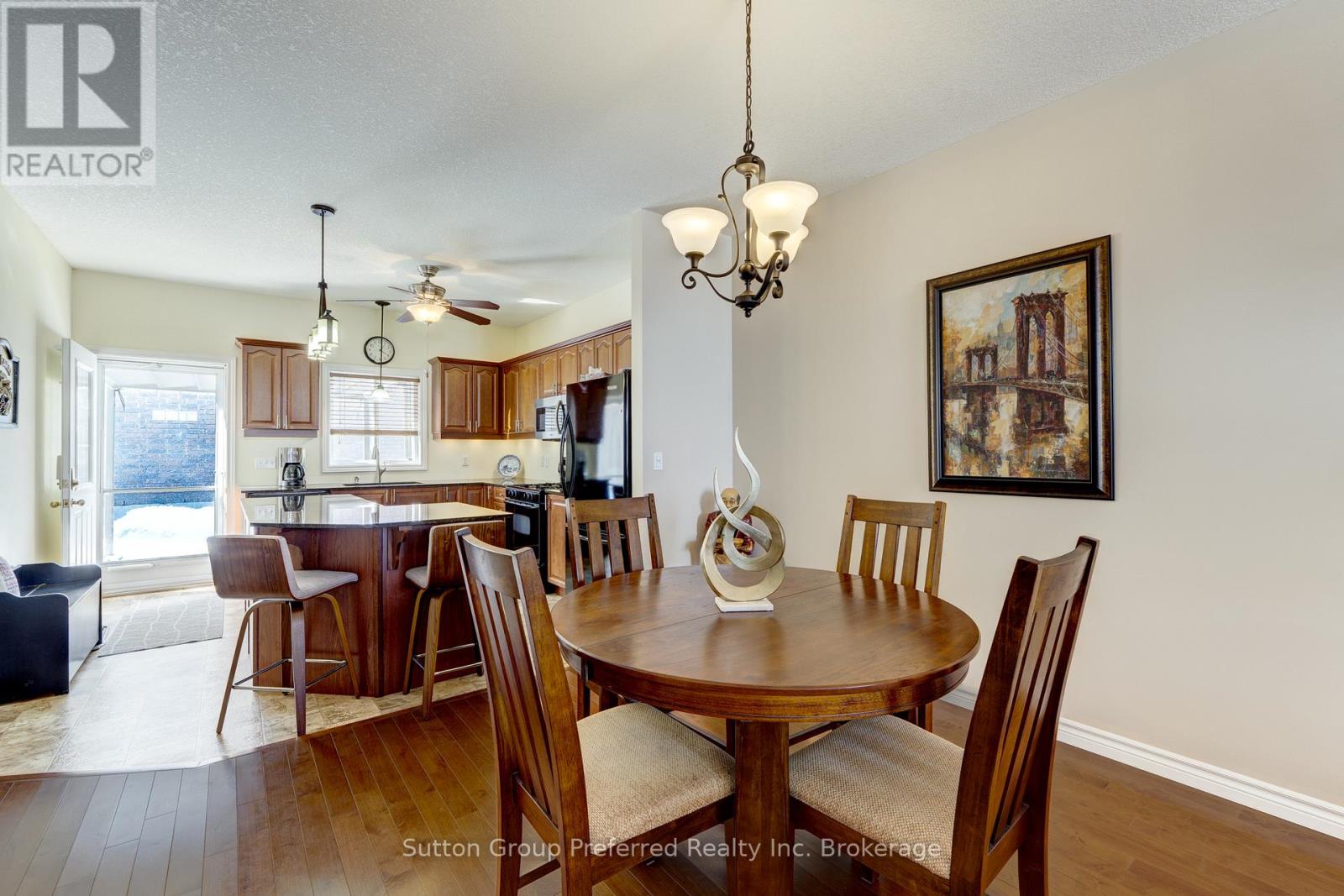 661 Southwood Way, Woodstock (Woodstock - South), Ontario  N4S 9A6 - Photo 12 - X12826116